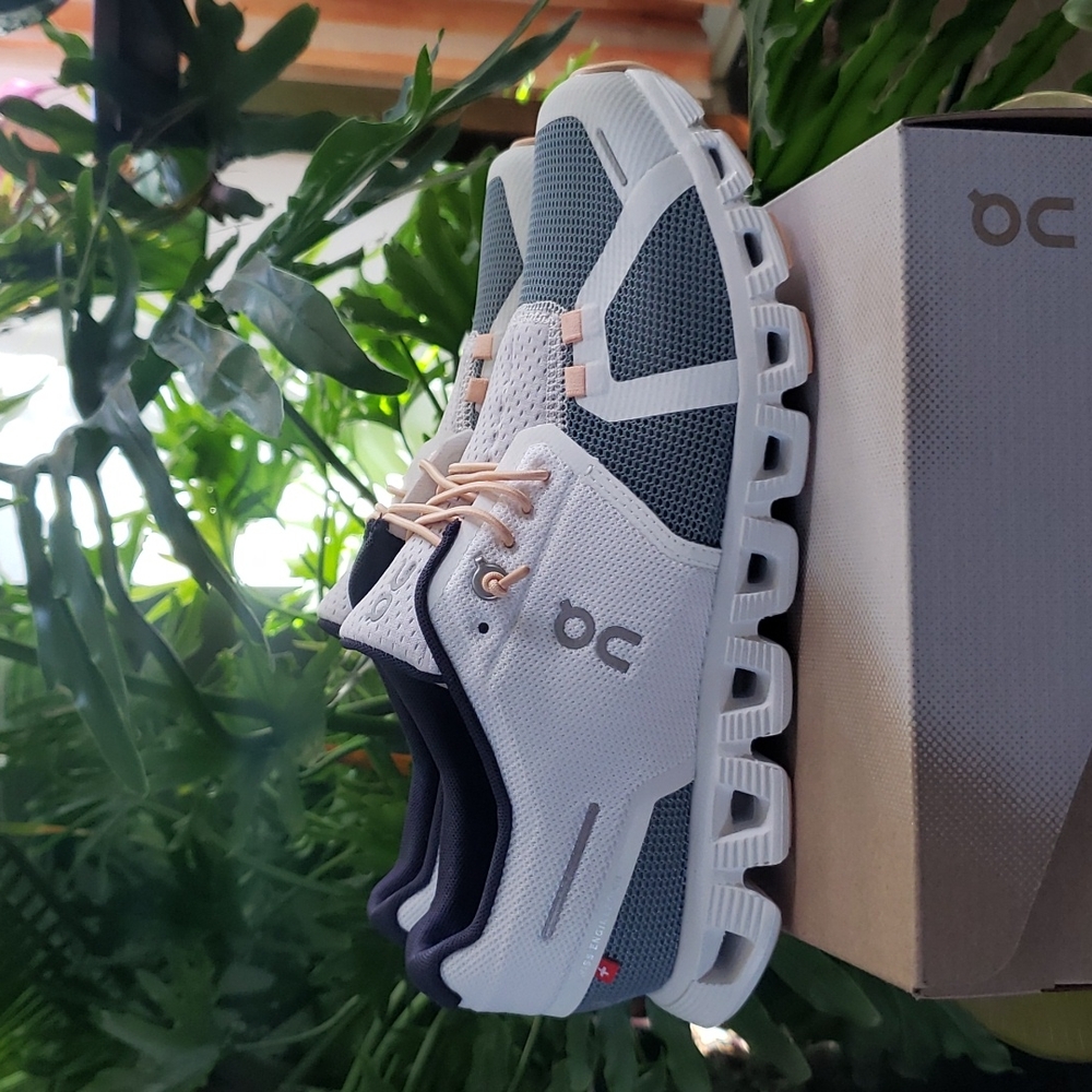 On Running Cloud 5 Push Sneakers - Picture 6 of 11